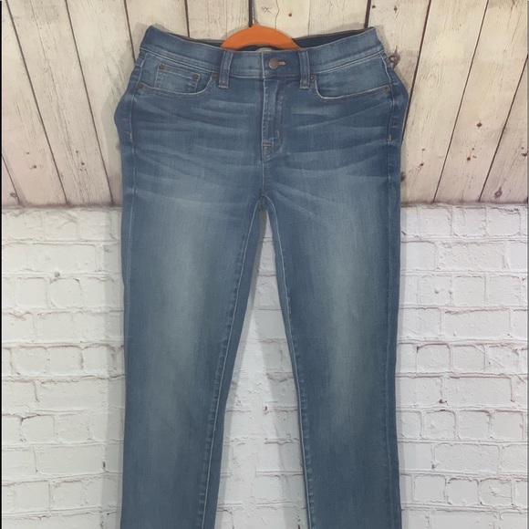 J Crew Women’s Jeans with Stretch - Picture 3 of 7